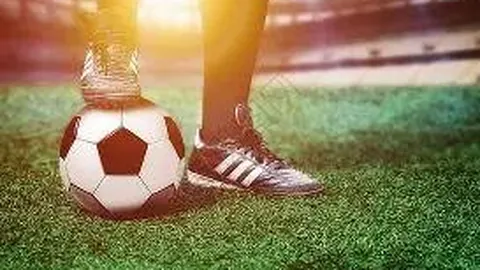 孔德批驳针对拉比奥的不当指责；祝贺巴萨球员荣获金球奖！